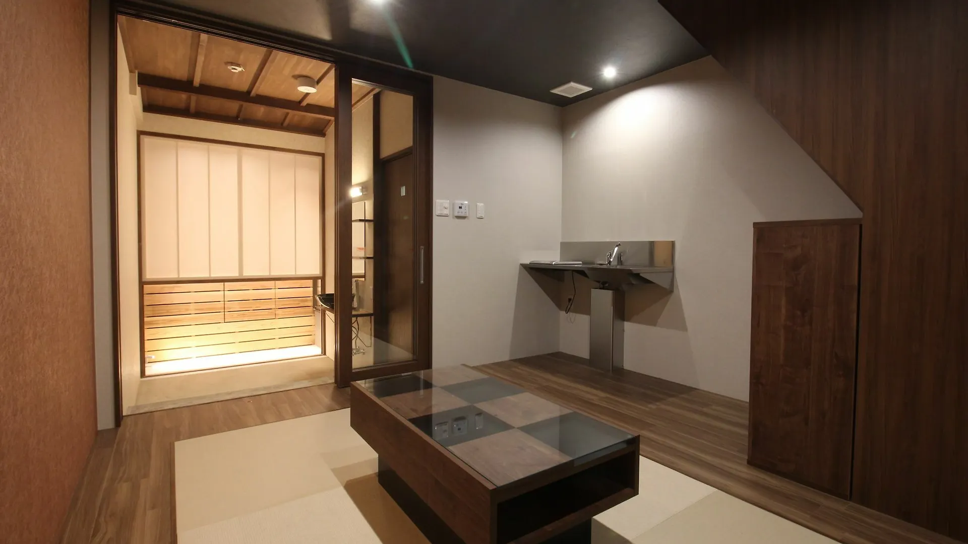 Kirari Guesthouse Kyoto Higashikujo Japan